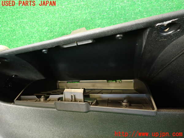 2UPJ-9237817516]アバルト・595(312142)グローブボックス1 中古_4