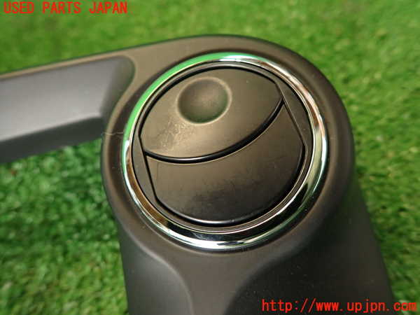 2UPJ-9237817526]アバルト・595(312142)エアコン吹き出し口1 (真中) 中古_2