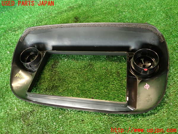 2UPJ-9237817526]アバルト・595(312142)エアコン吹き出し口1 (真中) 中古_5