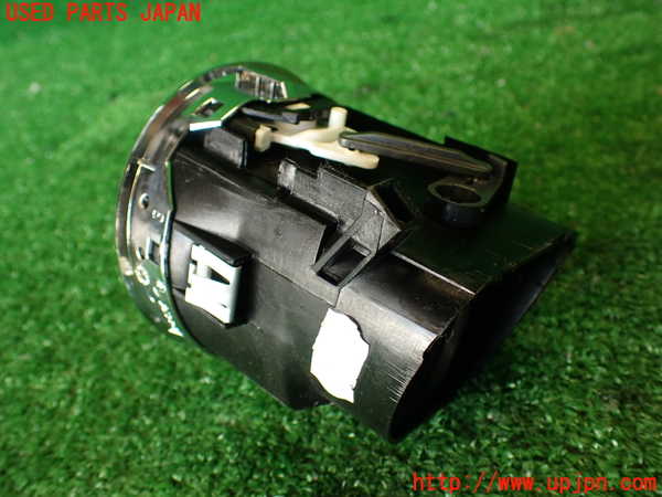 2UPJ-9237817527]アバルト・595(312142)エアコン吹き出し口2 (右) 中古_2