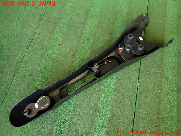 2UPJ-9237817540]アバルト・595(312142)センターコンソール (ジャンク品) 中古_5