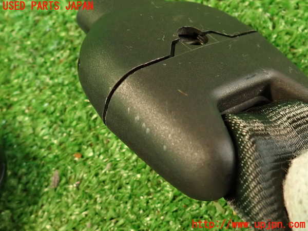 2UPJ-9237817045]アバルト・595(312142)運転席シートベルト 中古_4