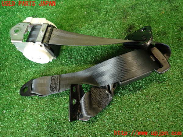 2UPJ-9237817185]アバルト・595(312142)左2列目シートベルト 中古_2