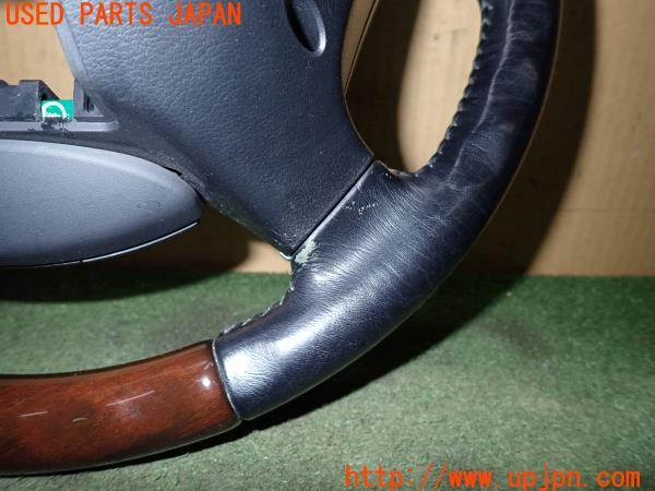 3UPJ=9237820617]パジェロ ロング スーパーエクシード(V98W)中期 純正 ステアリング ウッドコンビ 中古_3