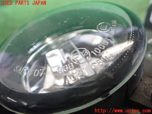 2UPJ-9237821180]パジェロ(V98W)右フォグ 中古_2