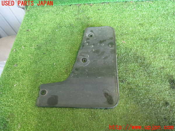 2UPJ-9237821450]パジェロ(V98W)右フロントマッドガード(泥除け) 中古_2