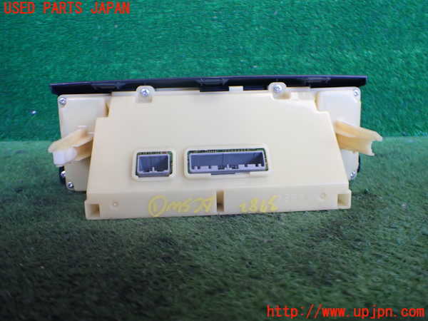 2UPJ-9237826066]パジェロ(V98W)エアコンスイッチ1 中古_2