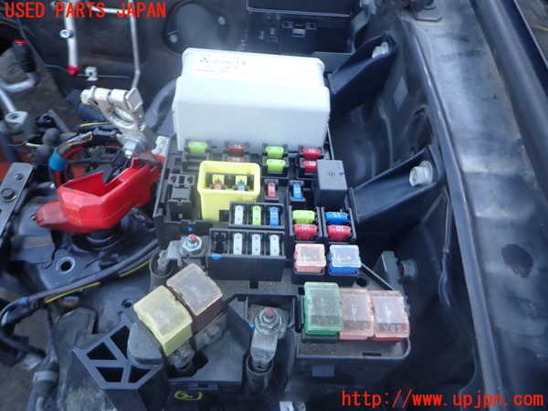 2UPJ-9237826742]パジェロ(V98W)ヒューズボックス2 中古_3