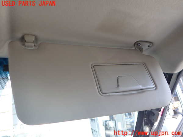 2UPJ-9237827625]パジェロ(V98W)室内サンバイザー右側 中古_2