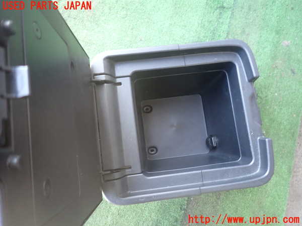 2UPJ-9237827540]パジェロ(V98W)センターコンソール 中古_4