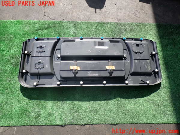 2UPJ-9237821578]パジェロ(V98W)バックドア内張り 中古_3