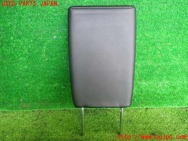 2UPJ-9237827240]パジェロ(V98W)右3列目ヘッドレスト 中古_2