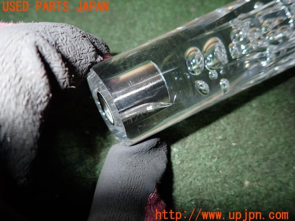 3UPJ=9237830614]アルテッツァ AS200 Zエディション(GXE10)前期 社外 シフトノブ クリスタル 気泡 全長約150mm 中古_3