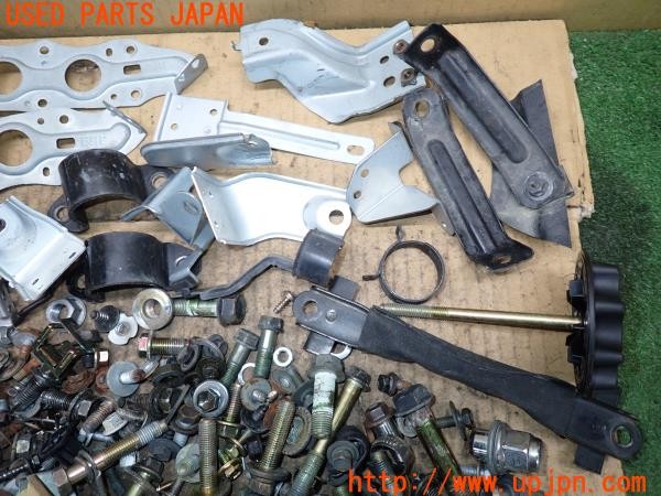 3UPJ=9237830720]アルテッツァ AS200 Zエディション(GXE10)前期 ネジ・ナット・ステー類 セット ジャンク_2