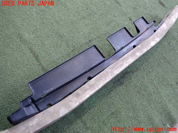 2UPJ-9237831014]アルテッツァ(GXE10)フロントバンパーホースメント 中古_2