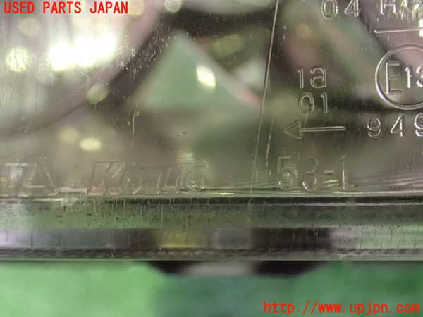 2UPJ-9237831130]アルテッツァ(GXE10)右ヘッドライト ハロゲン 中古_4