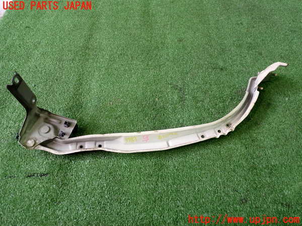 2UPJ-9237831140]アルテッツァ(GXE10)右ヘッドライトリム 中古_2