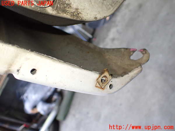 2UPJ-9237831610]アルテッツァ(GXE10)リアバンパー (ジャンク品) 中古_4