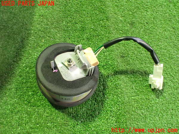 2UPJ-9237831552]アルテッツァ(GXE10)左リアフィニッシャー (ジャンク品) 中古_2