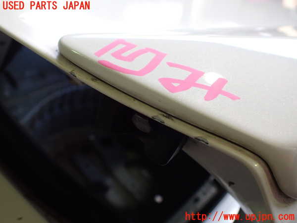 2UPJ-9237831500]アルテッツァ(GXE10)トランク 中古_3