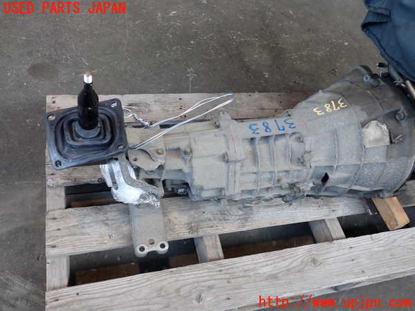 2UPJ-9237833200]アルテッツァ(GXE10)ミッション MT 1G-FE 中古_2