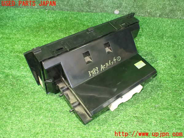 2UPJ-9237836066]アルテッツァ(GXE10)エアコンスイッチ1 中古_2
