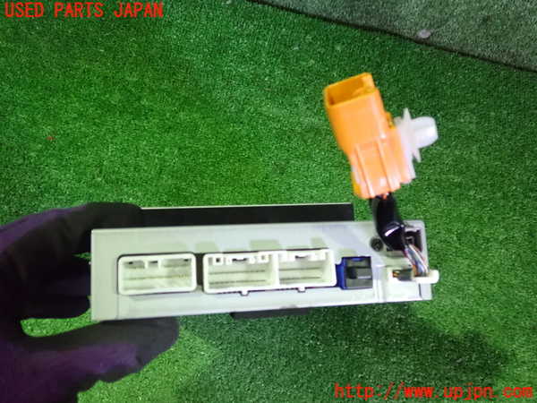 2UPJ-9237836589]アルテッツァ(GXE10)カーナビゲーション 中古_3