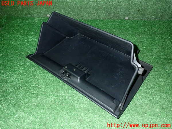 2UPJ-9237837516]アルテッツァ(GXE10)グローブボックス1 中古_2