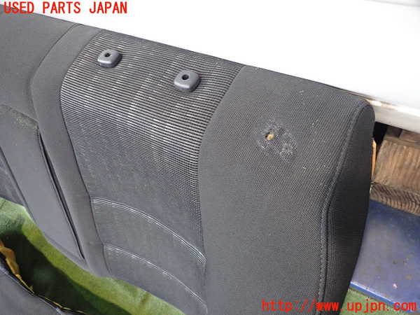 2UPJ-9237837385]アルテッツァ(GXE10)リアシート 中古_4