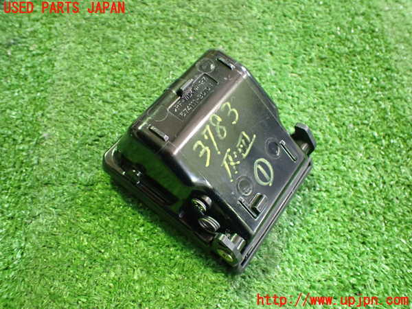 2UPJ-9237837821]アルテッツァ(GXE10)灰皿1 中古_2