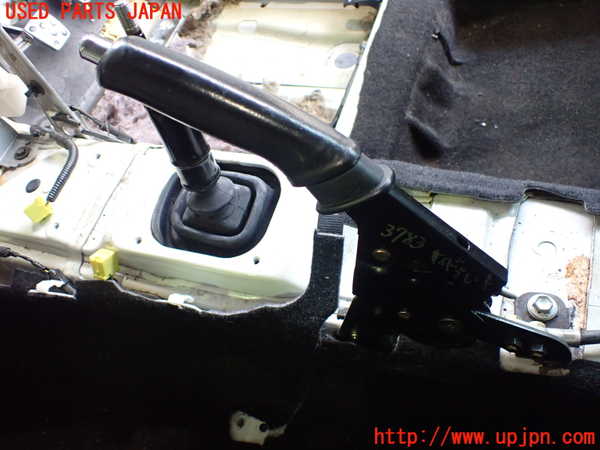 2UPJ-9237837550]アルテッツァ(GXE10)サイドブレーキレバー 中古_3