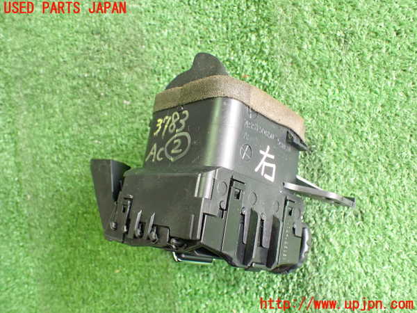 2UPJ-9237837527]アルテッツァ(GXE10)エアコン吹き出し口2 (右) 中古_2