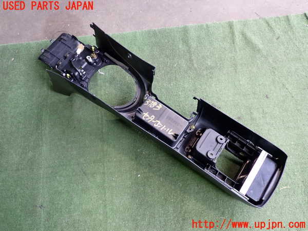 2UPJ-9237837540]アルテッツァ(GXE10)センターコンソール 中古_5