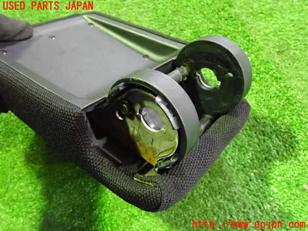 2UPJ-9237837549]アルテッツァ(GXE10)コンソール 中古_4