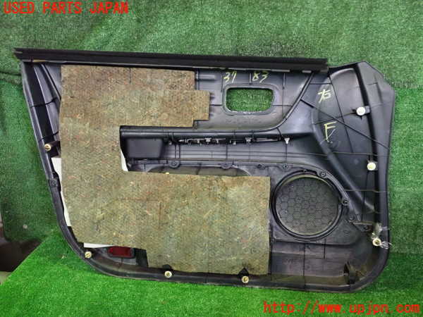 2UPJ-9237831234]アルテッツァ(GXE10)右前ドア内張り 中古_3