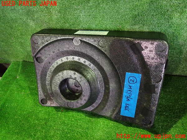 2UPJ-9237837772]アルテッツァ(GXE10)ラゲッジトレイ2 中古_2