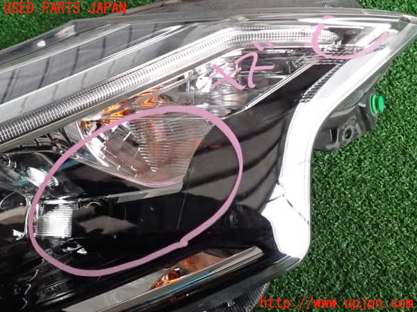2UPJ-9237841130]ノート NISMO(E12)右ヘッドライト ハロゲン (ジャンク品) 中古_2