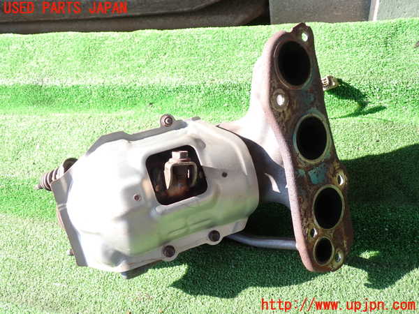 2UPJ-9237842041]ノート NISMO(E12)エキマニ1 (触媒 マニバーター) 中古_2