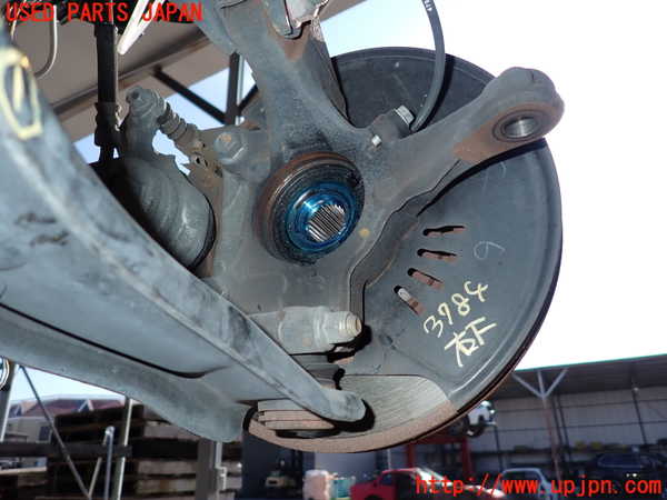 2UPJ-9237844290]ノート NISMO(E12)右フロントナックルハブ 中古_2