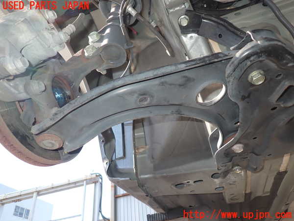 2UPJ-9237845176]ノート NISMO(E12)右フロントロアアーム1 中古_2