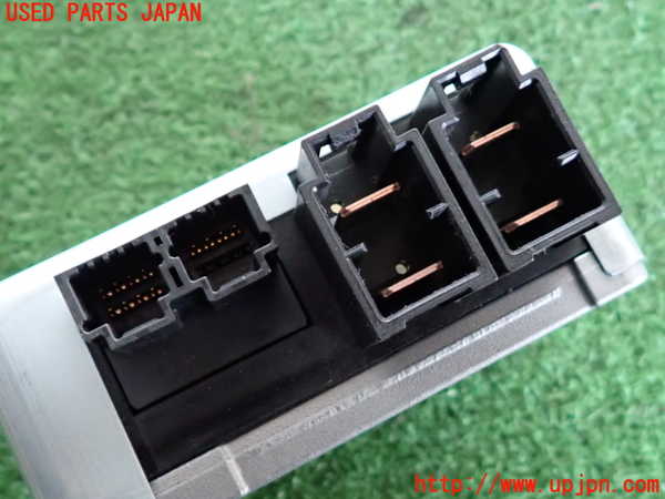 2UPJ-9237846135]ノート NISMO(E12)パワステコンピューター 中古_4