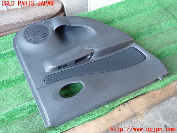 2UPJ-9237841324]ノート NISMO(E12)左後ドア内張り 中古_3