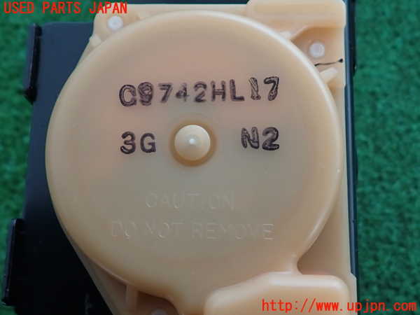 2UPJ-9237847075]ノート NISMO(E12)助手席シートベルト 中古_2