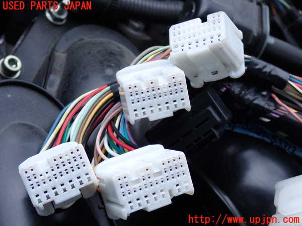 2UPJ-9237852010]レクサス・IS250(GSE25)エンジン 4GR-FSE 4WD 中古_4