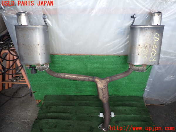 2UPJ-9237852671]レクサス・IS250(GSE25)リアマフラー1 中古_2