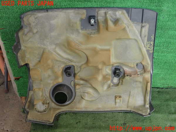 2UPJ-9237852160]レクサス・IS250(GSE25)エンジンアッパーカバー 中古_2