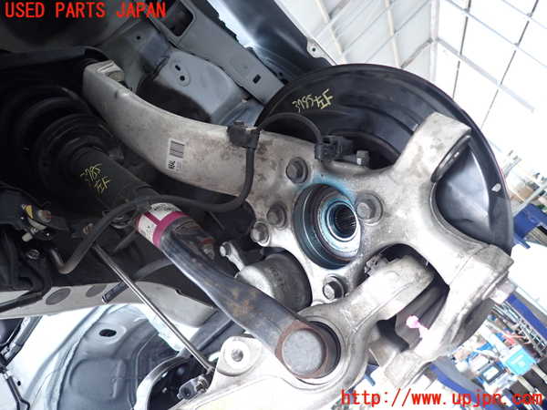 2UPJ-9237854295]レクサス・IS250(GSE25)左フロントナックルハブ 中古_2