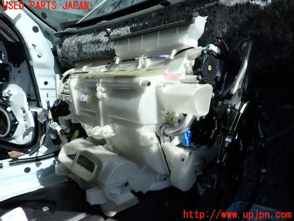 2UPJ-9237856081]レクサス・IS250(GSE25)エバポレーター1 中古_2