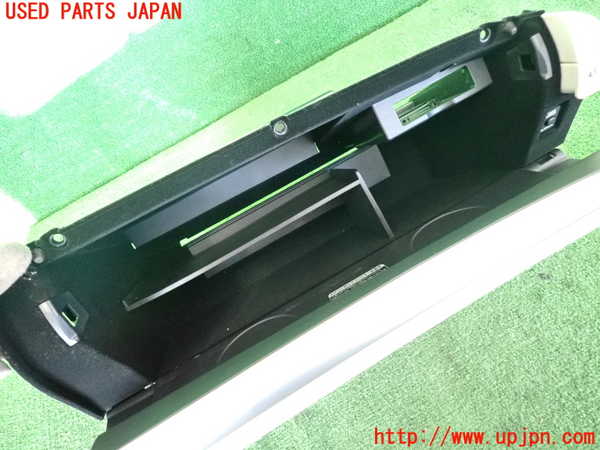 2UPJ-9237857516]レクサス・IS250(GSE25)グローブボックス1 中古_2