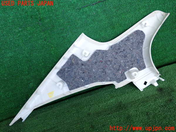 2UPJ-9237857675]レクサス・IS250(GSE25)右リアピラートリム 中古_2